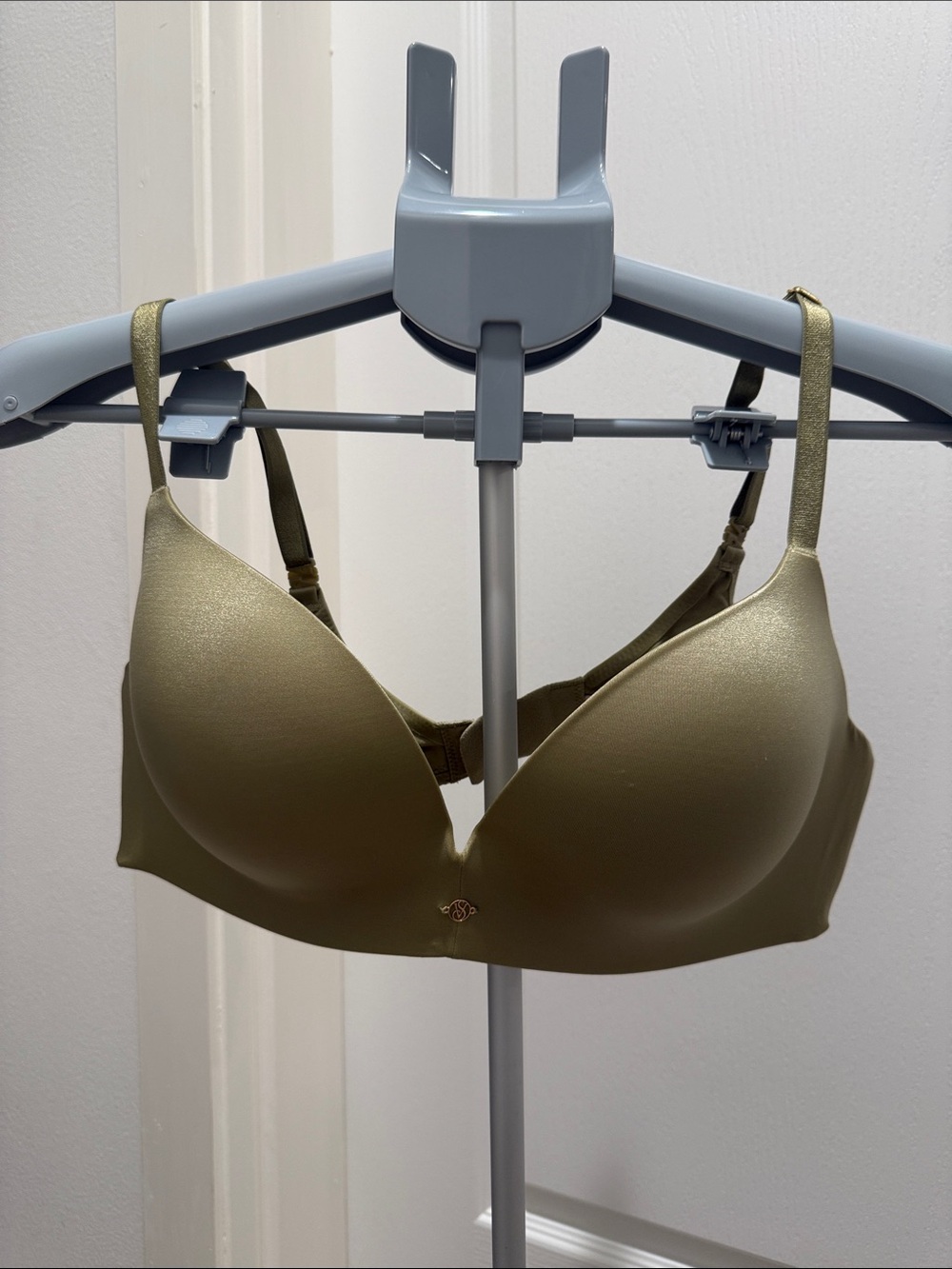 Victoria’s Secret Olive Smooth Padded Bra